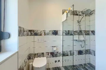 5-Bedroom Villa in Prematura for 10 Guests