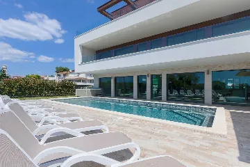5-Bedroom Villa with Pool and Indoor Wellness in Premantura