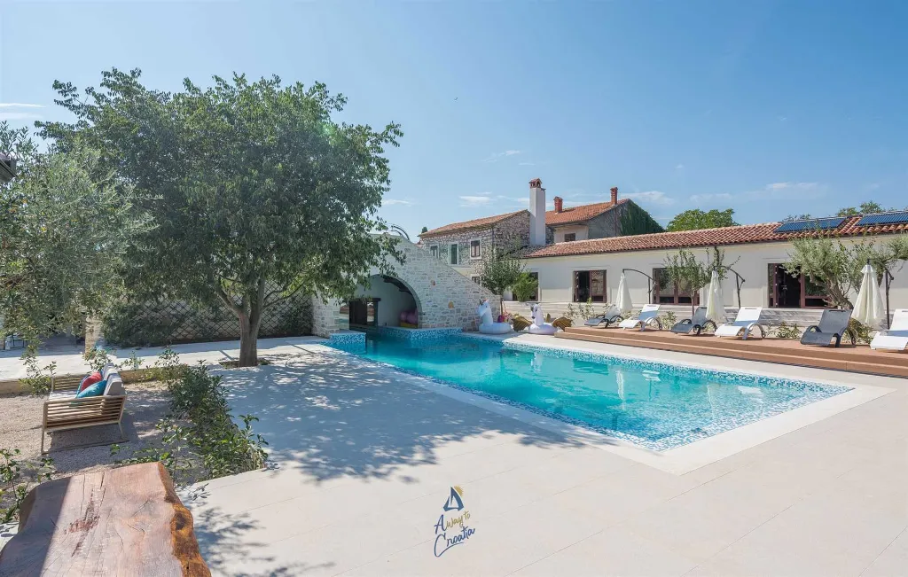 4-Bedroom Villa in Brtonigla for Up to 8
