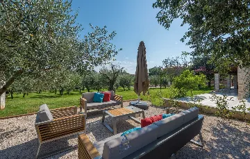 4-Bedroom Villa in Brtonigla for Up to 8