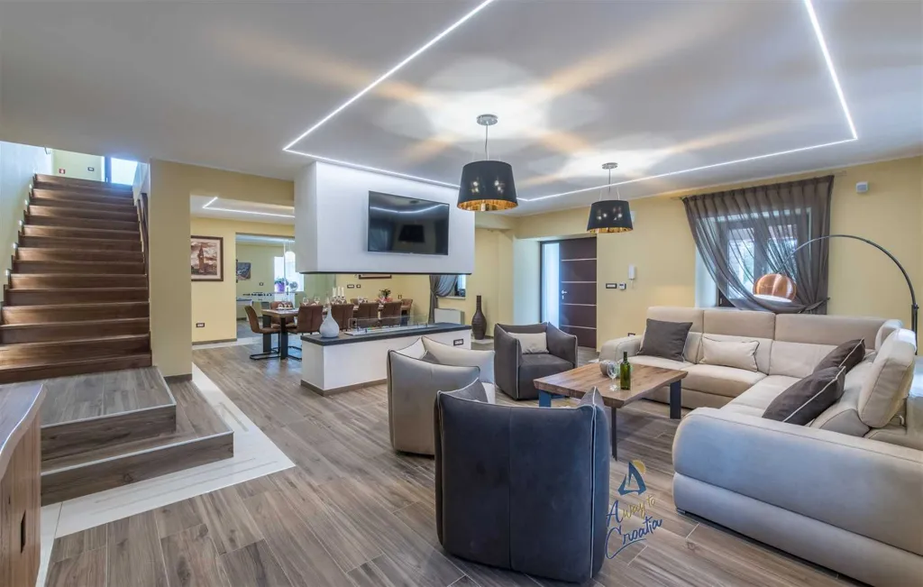 4-Bedroom Villa in Brtonigla for Up to 8