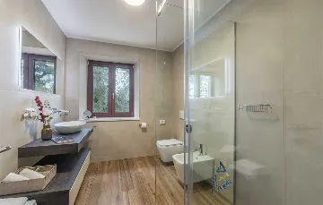 4-Bedroom Villa in Brtonigla for Up to 8