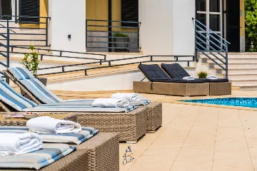 Modern 5-Bedroom Villa in Filipana for Up to 11