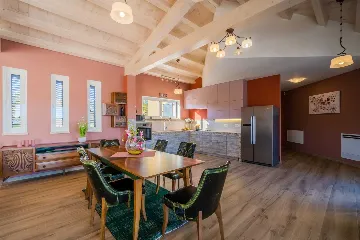 Modern 5-Bedroom Villa in Filipana for Up to 11