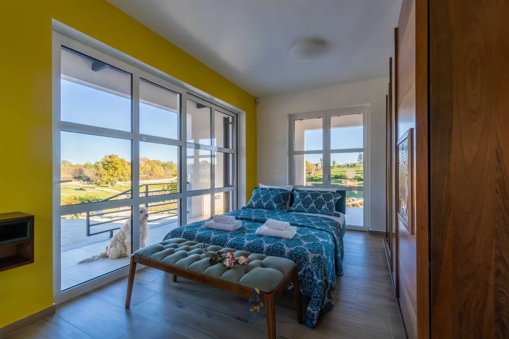 Modern 5-Bedroom Villa in Filipana for Up to 11