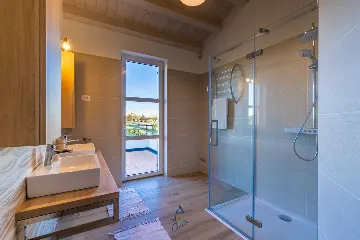 Modern 5-Bedroom Villa in Filipana for Up to 11