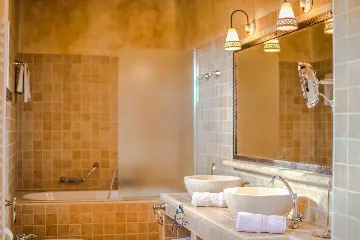 4-Bedroom Villa in Višnjan with Pool and Sauna