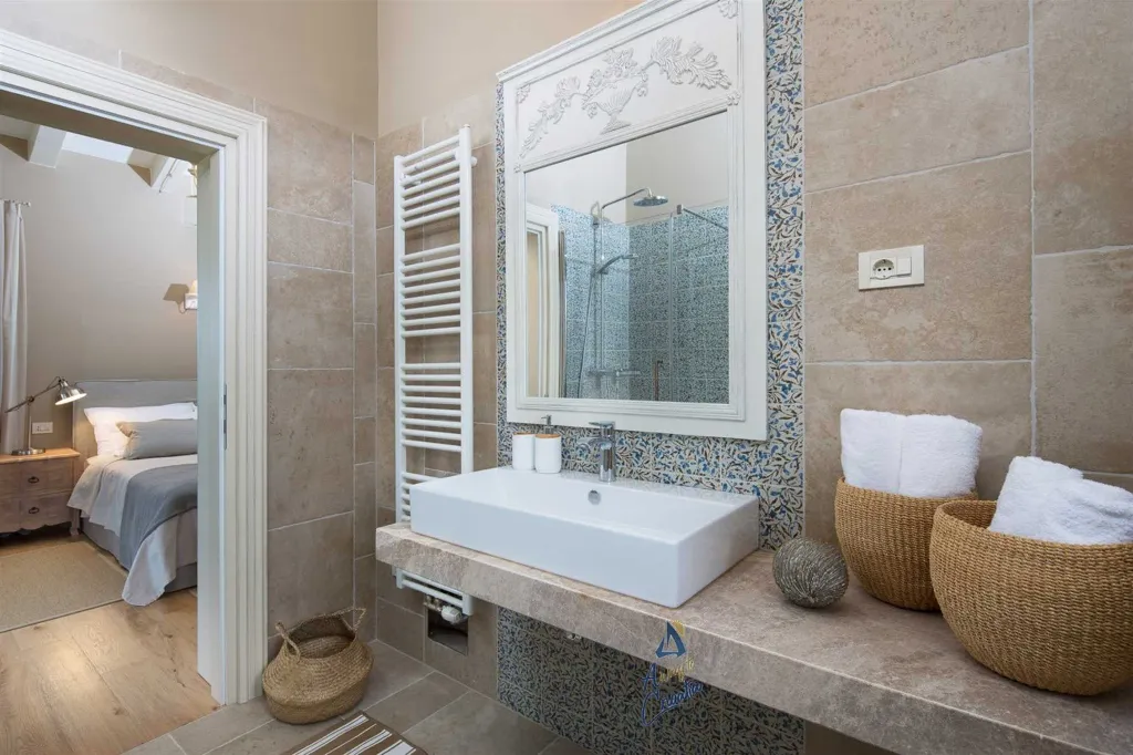 4-Bedroom Villa with Private Pool in Kanfanar