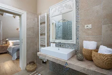 4-Bedroom Villa with Private Pool in Kanfanar