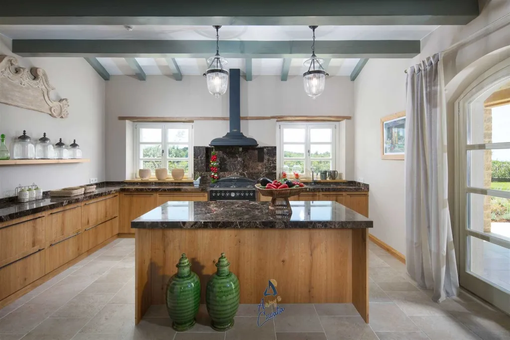 Private Pool Country Villa in Kanfanar