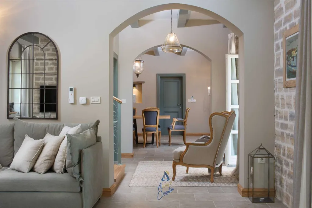 Private Pool Country Villa in Kanfanar