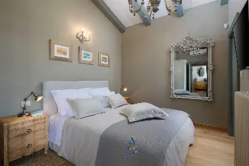 Private Pool Country Villa in Kanfanar