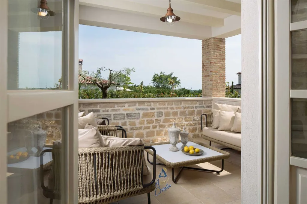 Kanfanar 4-Bedroom Villa for 8 Guests