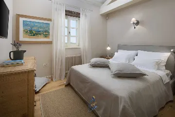 Kanfanar 4-Bedroom Villa for 8 Guests
