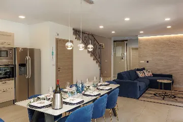 3-Bedroom Villa with Private Pool in Tar