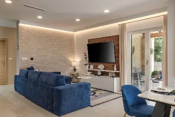 3-Bedroom Villa with Private Pool in Tar