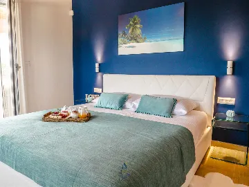 3-Bedroom Villa with Private Pool in Tar