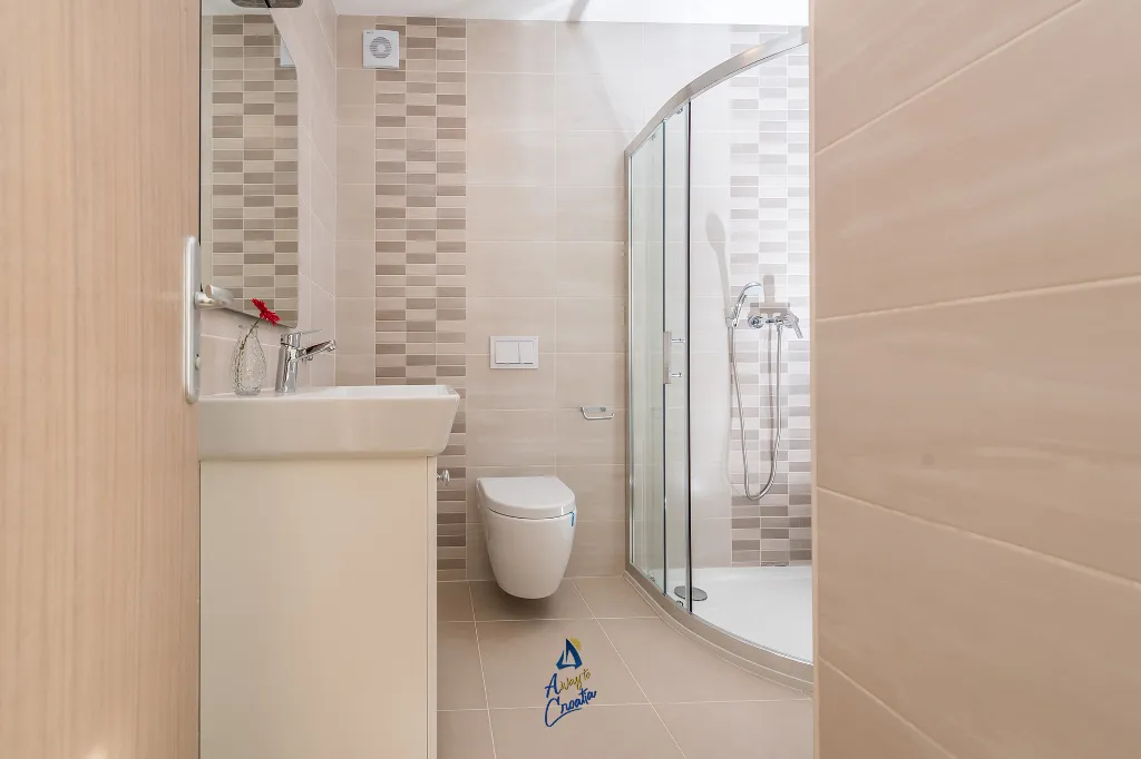 4-Bedroom Villa with Heated Pool in Sukošan