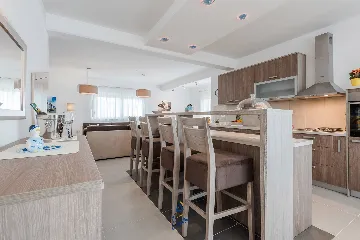 Modern 4-Bedroom Villa in Sukošan for Up to 8