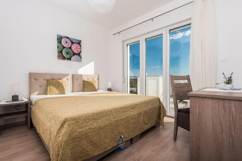 Modern 4-Bedroom Villa in Sukošan for 8 Guests