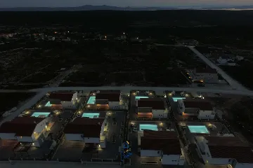 Modern 4-Bedroom Villa in Sukošan for 8 Guests