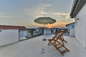 4-Bedroom Villa in Sukošan for 8 Guests