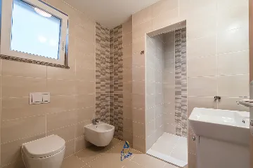 4-Bedroom Villa in Sukošan for 8 Guests