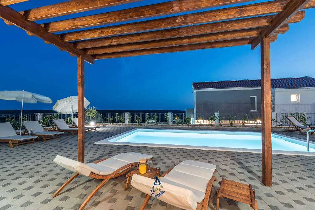 Villa with Private Heated Pool in Sukošan (8 Guests)
