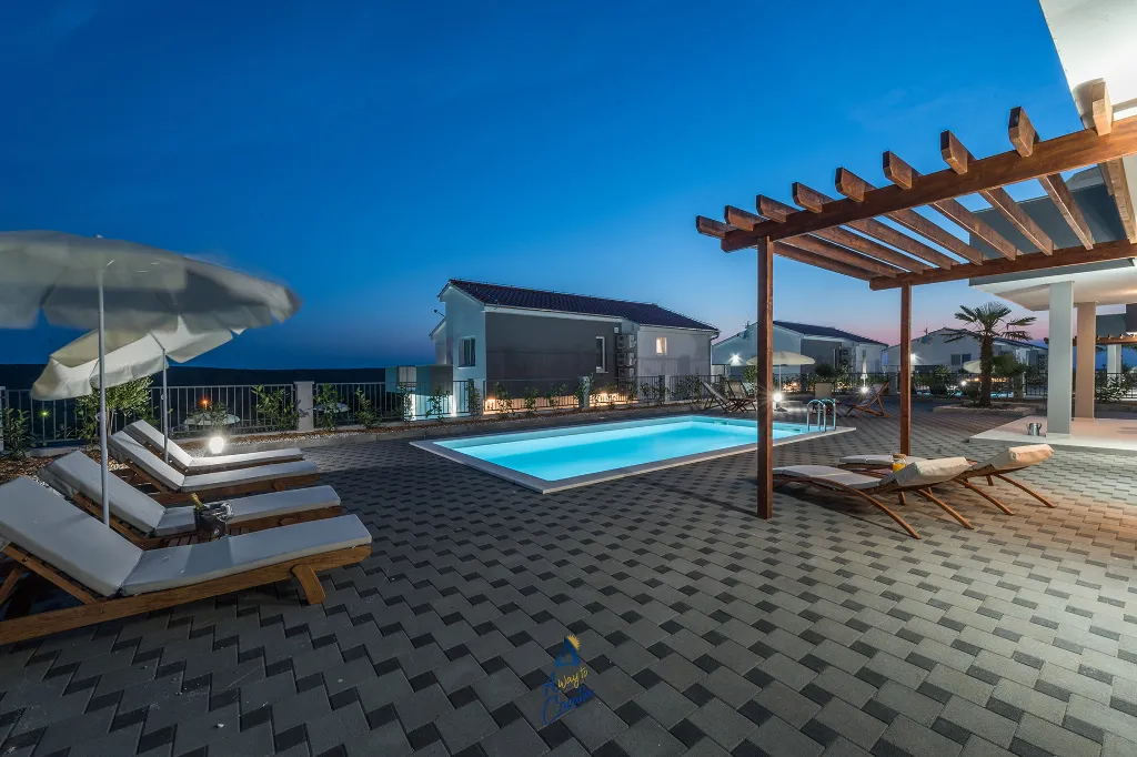 Villa with Private Heated Pool in Sukošan (8 Guests)