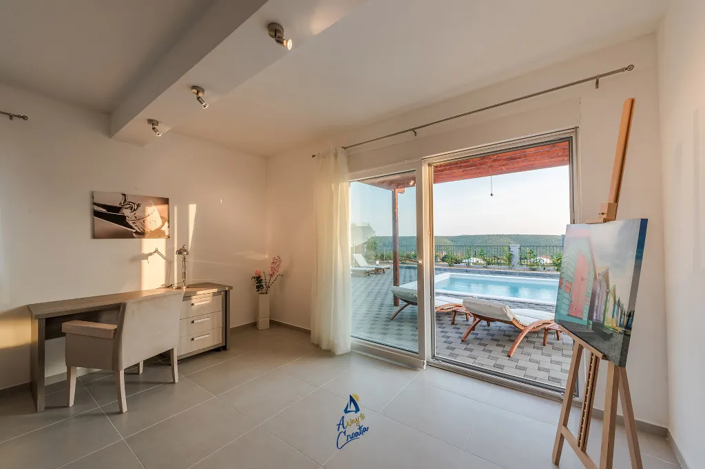 Villa with Private Heated Pool in Sukošan (8 Guests)