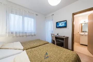 Villa with Private Heated Pool in Sukošan (8 Guests)
