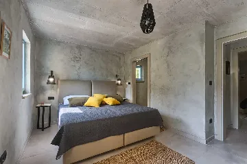 5-Bedroom Villa with Private Pool in Livade