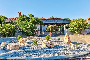 3-Bedroom Villa in Kaštelir with Pool