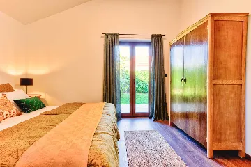 3-Bedroom Villa in Kaštelir with Pool