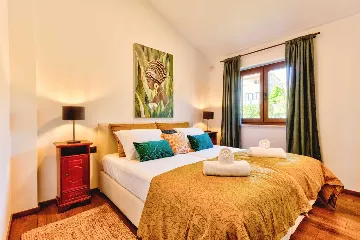 3-Bedroom Villa in Kaštelir with Pool