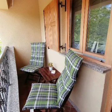 2-Bedroom Villa with Pool in Gologorički Dol