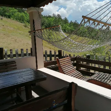 2-Bedroom Villa with Pool in Gologorički Dol