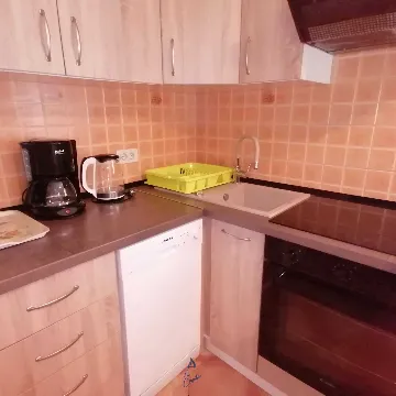 2-Bedroom Villa with Pool in Gologorički Dol