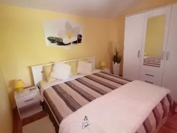 2-Bedroom Villa with Pool in Gologorički Dol