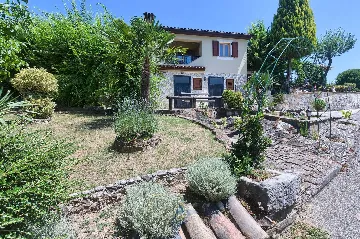 2-Bedroom Villa with Pool in Gologorički Dol