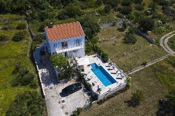 5-Bedroom Villa for 10 in Zaton, Croatia