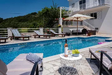 5-Bedroom Villa for 10 in Zaton, Croatia