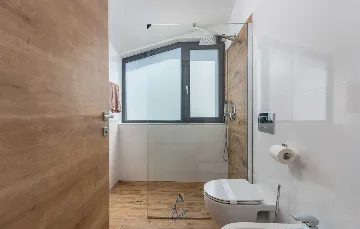 4-Bedroom Villa with Private Pool in Vabriga