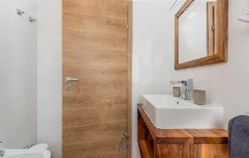 4-Bedroom Villa with Private Pool in Vabriga