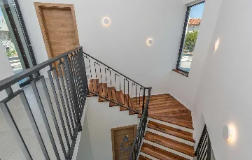 4-Bedroom Villa with Private Pool in Vabriga