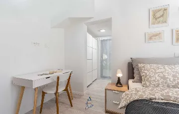 4-Bedroom Villa with Private Pool in Vabriga