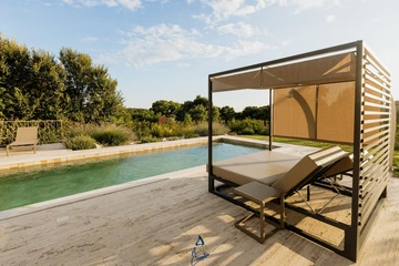 4-Bedroom Villa in Višnjan for Up to 10 Guests