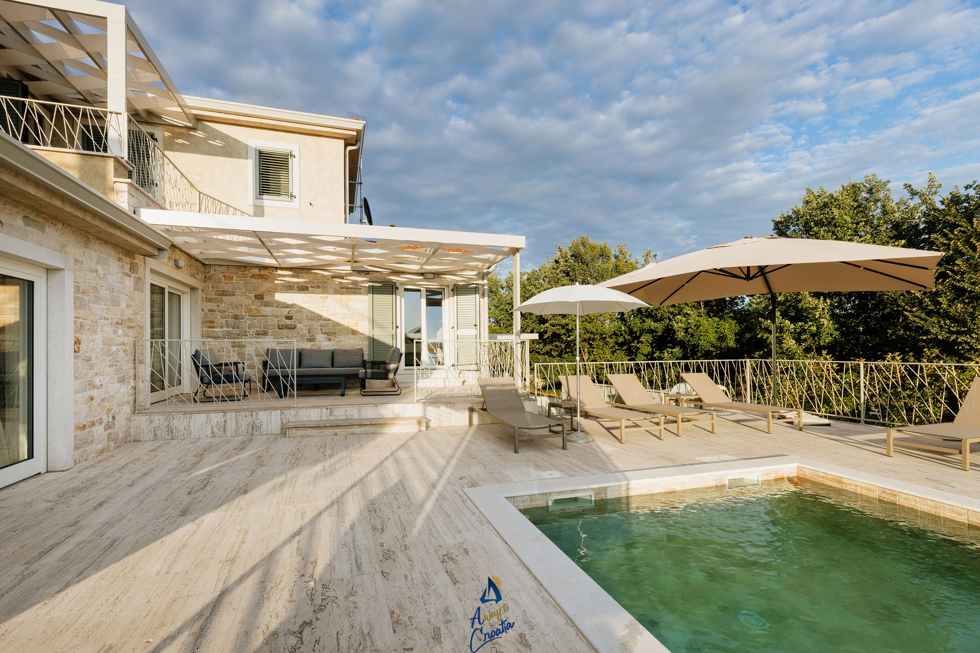 Image of Charming 4-Bedroom Villa with Heatable Pool, Jacuzzi and Sauna