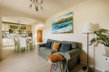 2-Bedroom Villa in Umag with Saltwater Pool