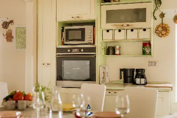 2-Bedroom Villa in Umag with Saltwater Pool